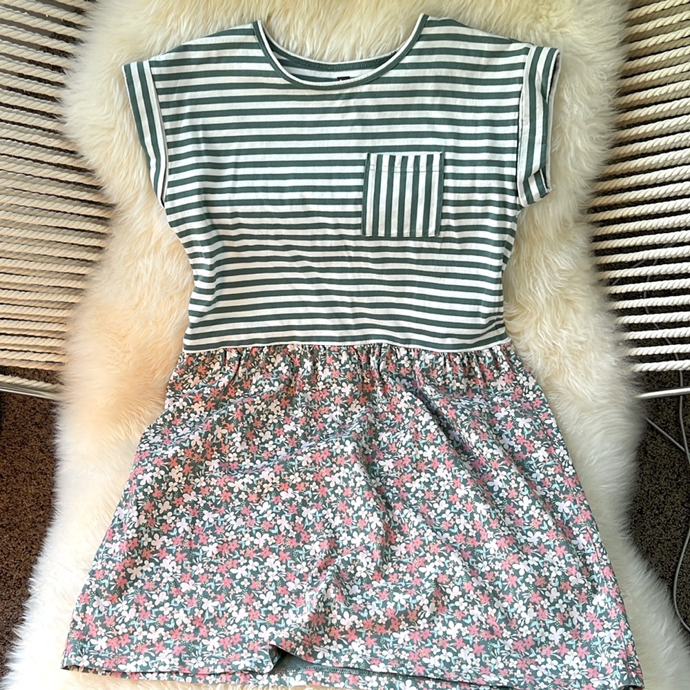 Tea Collection T-shirt Dress Size 12 good, used condition
